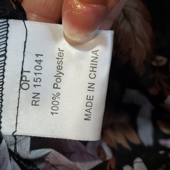 OPT aka ONE PRETTY TIME floral womens blouse size M - Picture 6 of 12